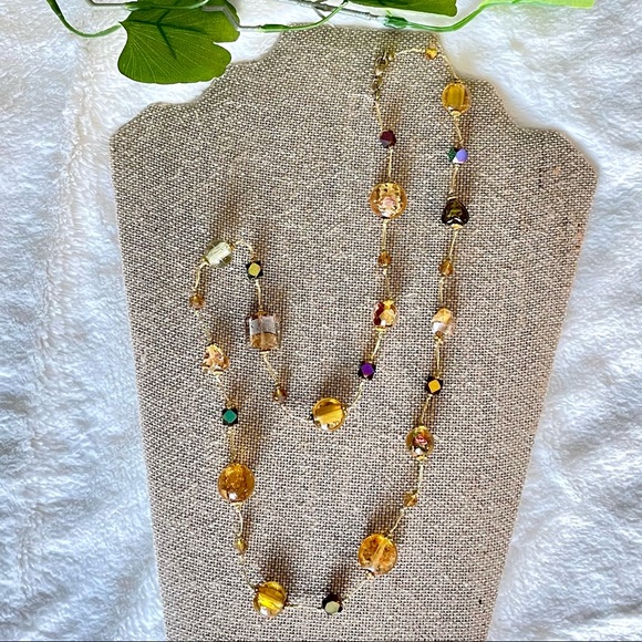 Statement Necklace - Picture 4 of 5